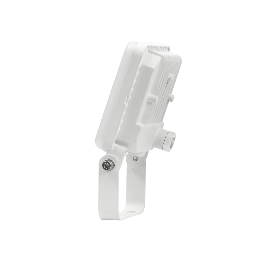 LED ПРОЖЕКТОР Ultralux С НИСКО НИВО НА ЗАСЛЕПЯВАНЕ, БЯЛ КОРПУС, 30W, 4200K, 220V-240V AC, IP65 - Image 3